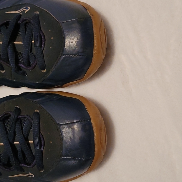 Boys Nike Foamposite One Navy Gum - Picture 2 of 8